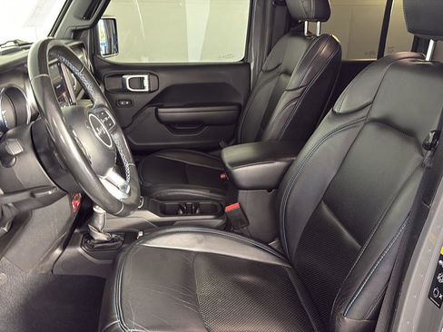 Used 2023 Jeep Wrangler Unlimited Rubicon 4xe w/ Cold Weather Group image 26