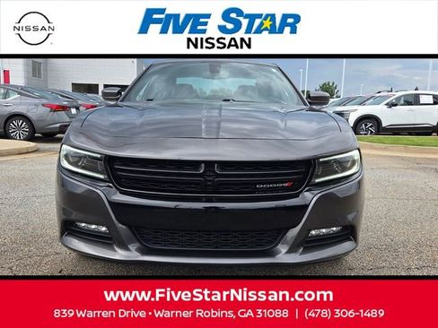 Used 2022 Dodge Charger SXT w/ Plus Group AWD/4WD image 2
