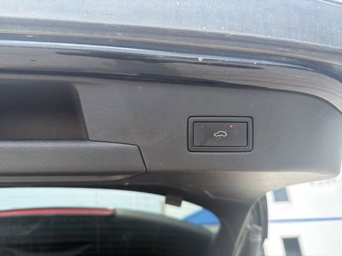 Used 2021 Volkswagen ID.4 1st Edition RWD image 19