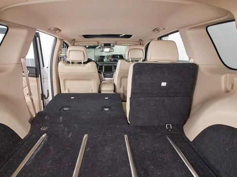 Used 2014 Jeep Grand Cherokee Limited w/ Trailer Tow Group IV image 27