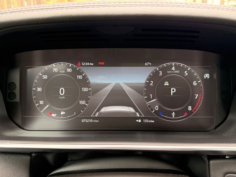 Used 2021 Land Rover Range Rover AWD/4WD image 24