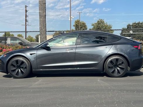 Used 2025 Tesla Model 3 Long Range RWD image 7