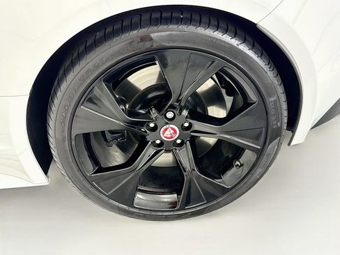Used 2024 Jaguar F-TYPE Coupe AWD image 26