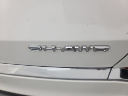 Used 2023 Acura MDX SH-AWD w/ Technology Package image 12