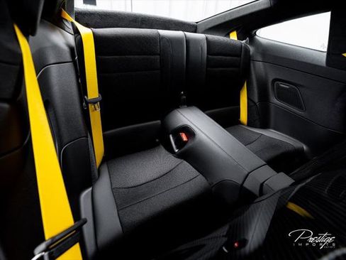 Used 2026 Porsche 911 GT3 RWD image 41