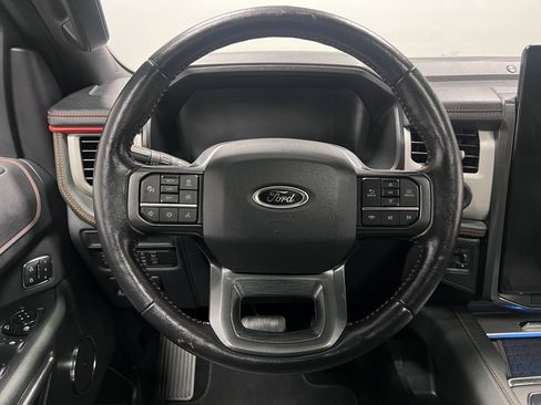 Used 2022 Ford Expedition Timberline image 15