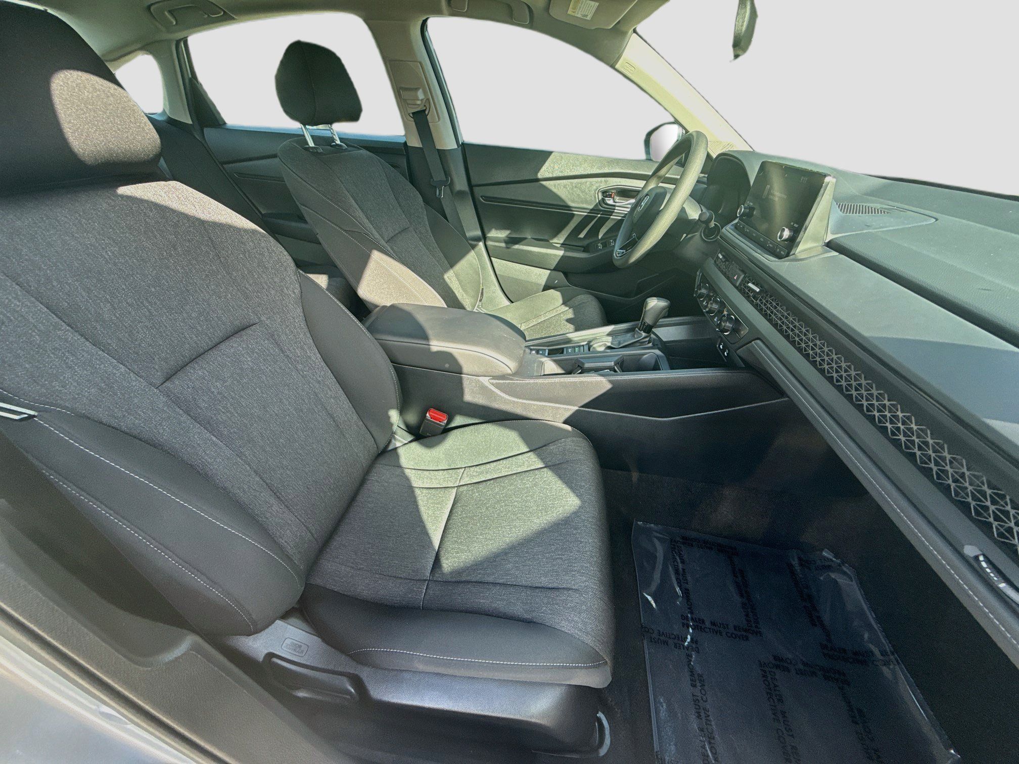 Used 2025 Honda Accord SE image 29