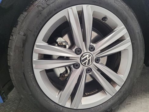 Used 2024 Volkswagen Jetta SE FWD image 31
