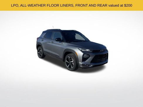 Used 2021 Chevrolet TrailBlazer RS w/ Sun and Liftgate Package AWD/4WD image 7