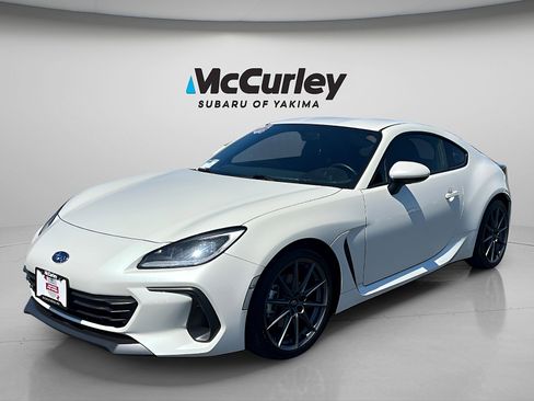 Certified 2022 Subaru BRZ Limited RWD image 9