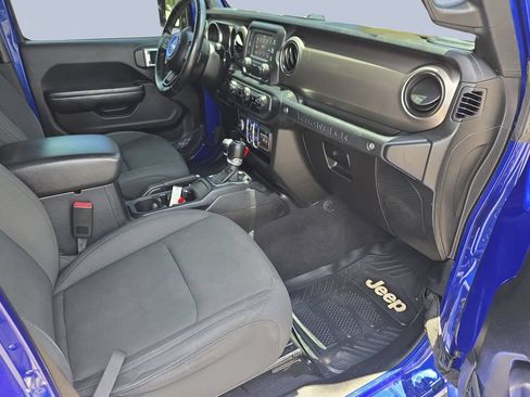 Used 2020 Jeep Wrangler Unlimited Sport S AWD/4WD image 22