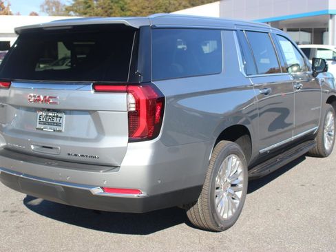 New 2026 GMC Yukon XL Elevation w/ LPO, Floor Liner Package image 7