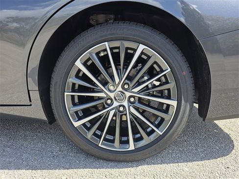 New 2025 Lexus ES 350 350 image 15