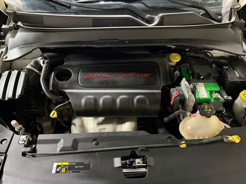 Used 2018 Jeep Compass Limited image 39