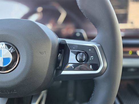 New 2026 BMW 530i xDrive w/ M Sport Package image 30