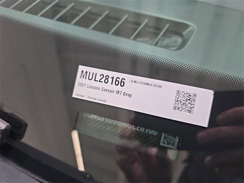 Used 2021 Lincoln Corsair AWD w/ Premium Package image 34