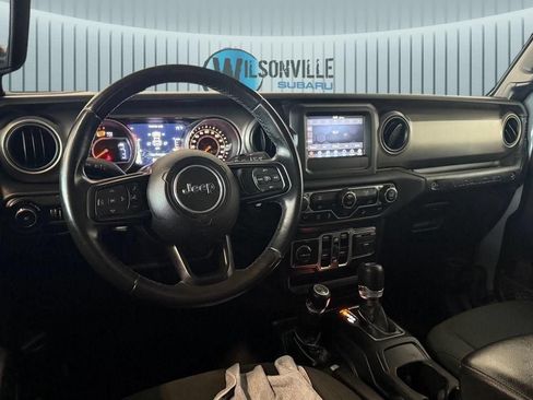 Used 2018 Jeep Wrangler Unlimited Sport S AWD/4WD image 14
