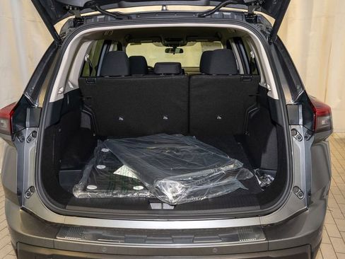 New 2026 Nissan Rogue SV image 6