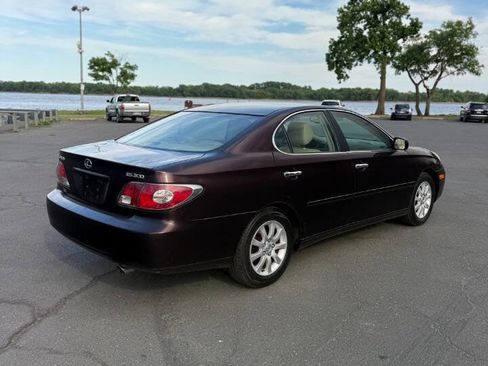 Used 2002 Lexus ES 330 FWD image 6