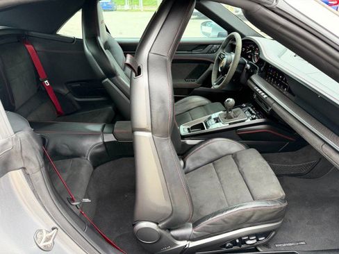 Used 2022 Porsche 911 Carrera GTS image 45
