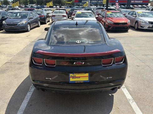 Used 2012 Chevrolet Camaro LS RWD image 6