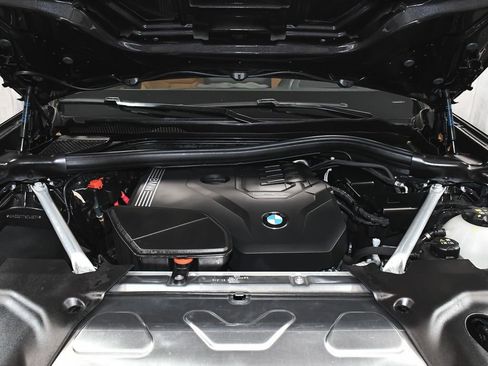Used 2025 BMW X4 xDrive30i AWD/4WD image 66