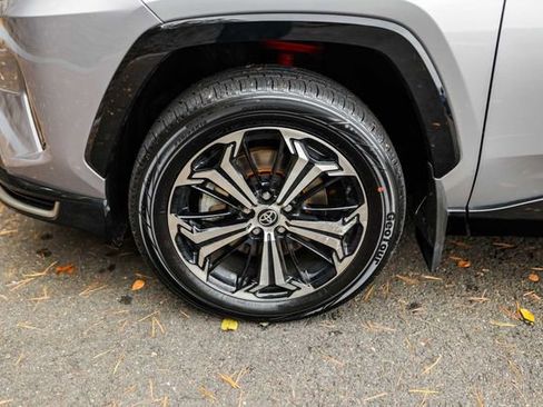 Used 2023 Toyota RAV4 XSE w/ Premium Package AWD/4WD image 12