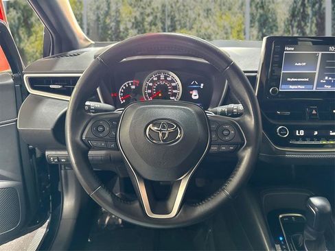 Used 2022 Toyota Corolla SE FWD image 17