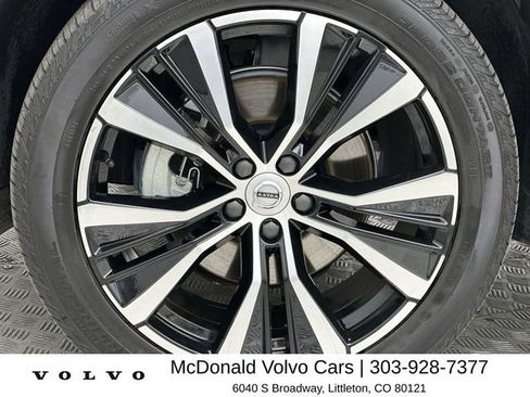 Certified 2025 Volvo XC60 B5 Plus AWD/4WD image 10