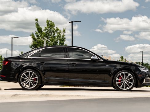 Used 2018 Audi S4 Prestige w/ Prestige Package AWD/4WD image 3