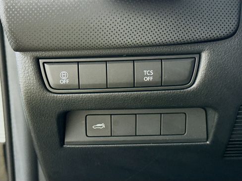 Used 2024 MAZDA CX-50 AWD 2.5 S w/ Preferred Package image 12