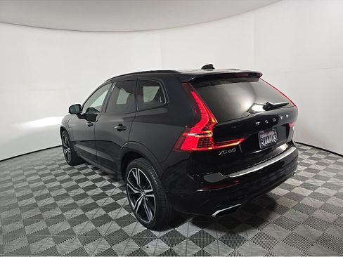 Used 2021 Volvo XC60 T8 R-Design w/ Advanced Package AWD/4WD image 3