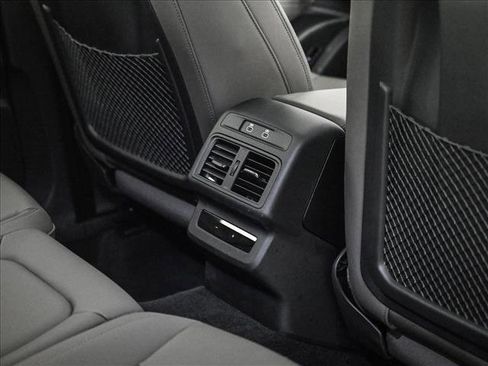 Certified 2025 Audi Q5 Premium w/ Convenience Package AWD/4WD image 18