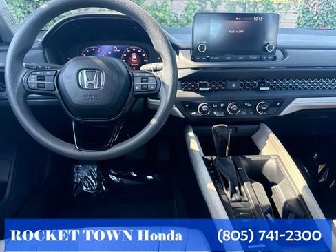 Used 2024 Honda Accord EX image 22