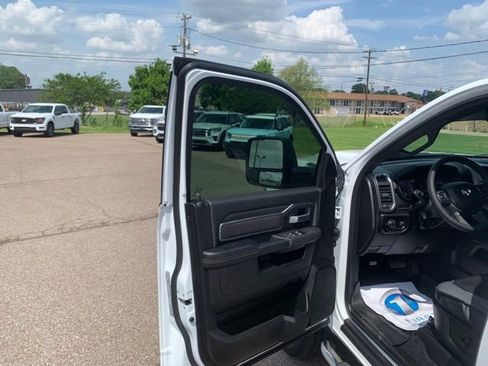 Used 2026 RAM 2500 Big Horn image 10