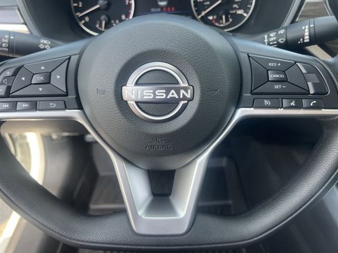 New 2026 Nissan Altima 2.5 SV image 9