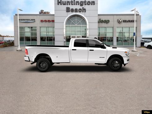 New 2026 RAM 3500 Big Horn image 9