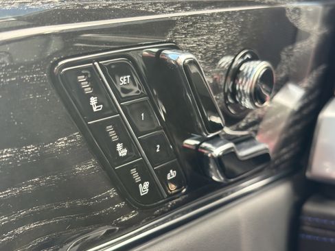 New 2026 Cadillac Escalade IQL Luxury image 35