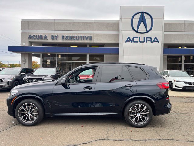 Used 2021 BMW X5 xDrive40i w/ M Sport Package AWD/4WD image 1