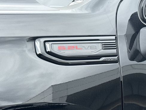 New 2026 GMC Sierra 1500 AT4X w/ LPO, Black Badging Package AWD/4WD image 14