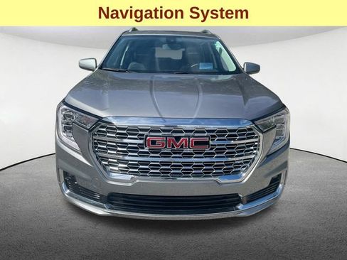 Used 2023 GMC Terrain Denali AWD/4WD image 4