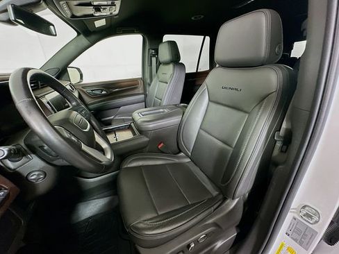 Used 2021 GMC Yukon Denali image 22
