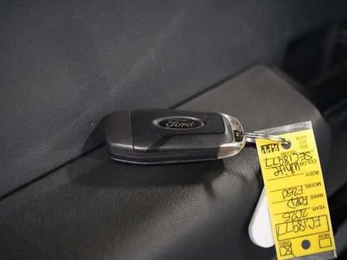 Used 2025 Ford F250 XL AWD/4WD image 20