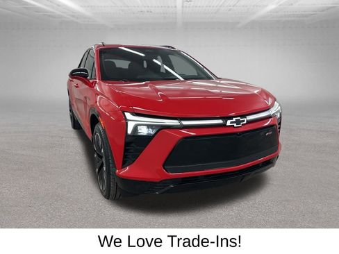 Used 2024 Chevrolet Blazer EV RS image 3
