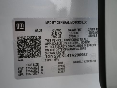 Used 2026 Cadillac Escalade Sport w/ LPO, ONYX Package AWD/4WD image 37