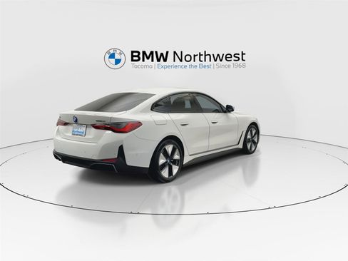 Used 2023 BMW i4 eDrive35 RWD image 3