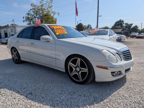Used 2007 Mercedes-Benz E 350 Sedan w/ Premium Pkg 1 image 3