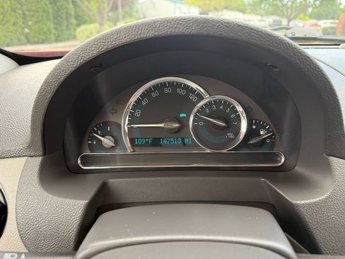 Used 2009 Chevrolet HHR LS image 14