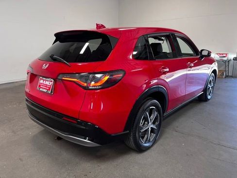 Used 2024 Honda HR-V EX-L image 3