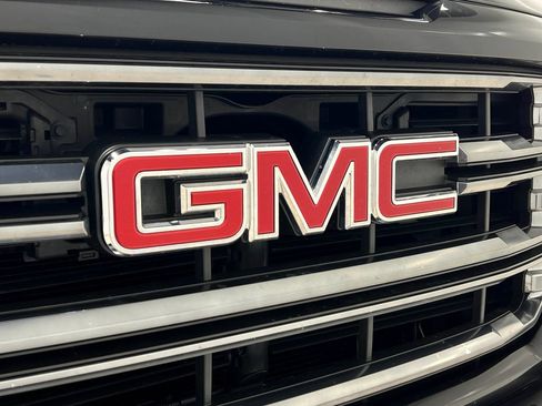 Used 2018 GMC Sierra 1500 SLT AWD/4WD image 41